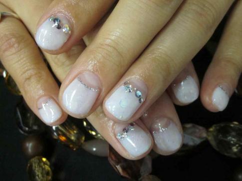 �ۥ磻�ȥ��եե���